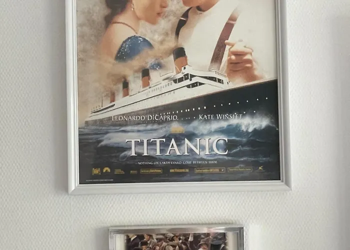 Titanic A Bord - Terrasse - Face Gare * 도빌